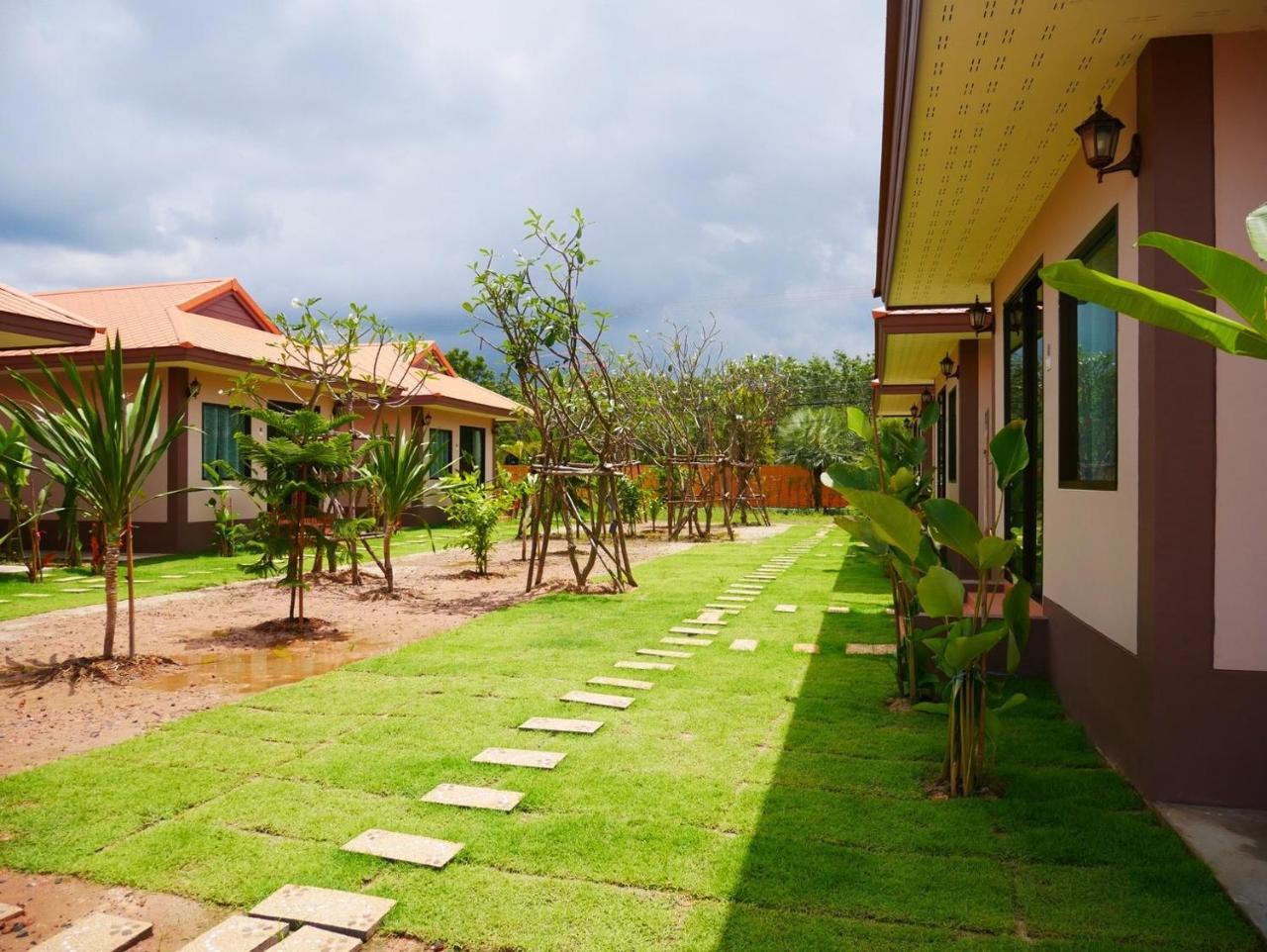 Tinna Resort Ban Nong Mai Ngam Экстерьер фото