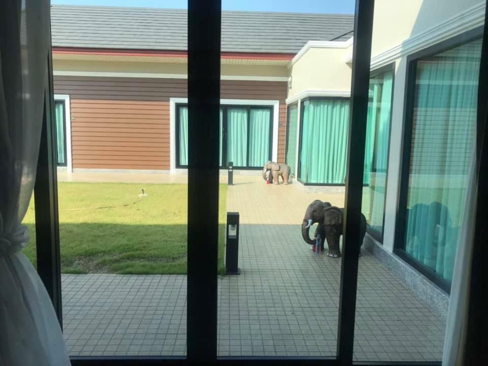 Tinna Resort Ban Nong Mai Ngam Экстерьер фото