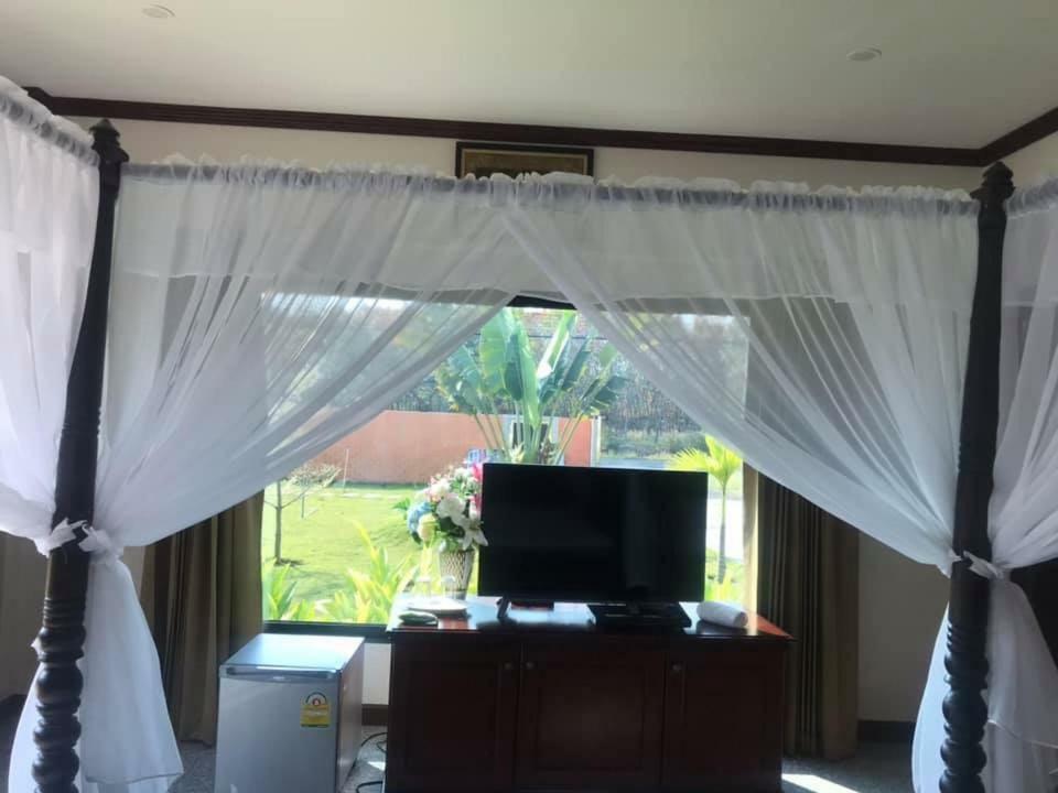 Tinna Resort Ban Nong Mai Ngam Экстерьер фото